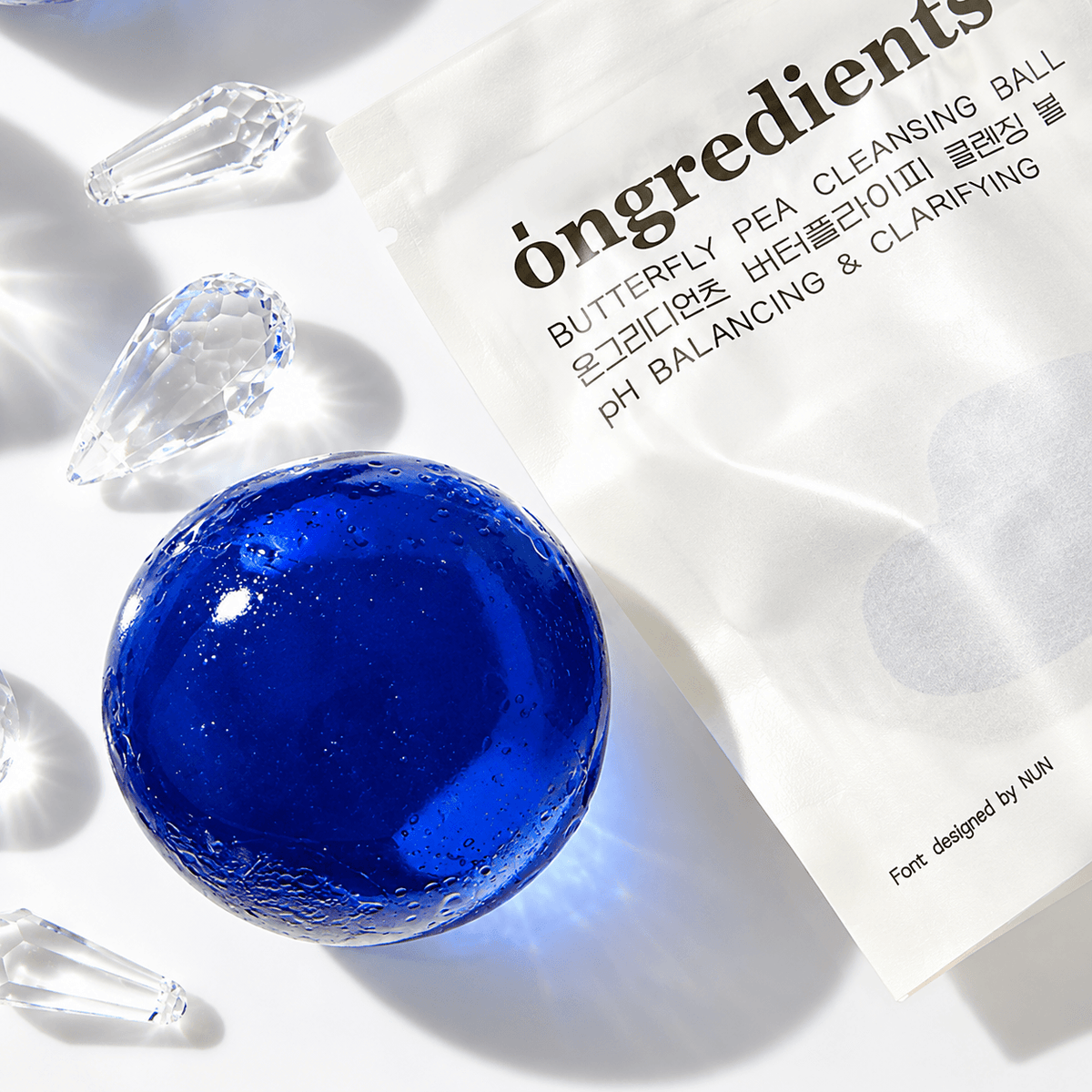 Ongredients Butterfly Pea Cleansing Ball 110 G | Korean Gentle Facial Cleansing Bar for Impurities, Hydration & Soft, Refreshed Skin