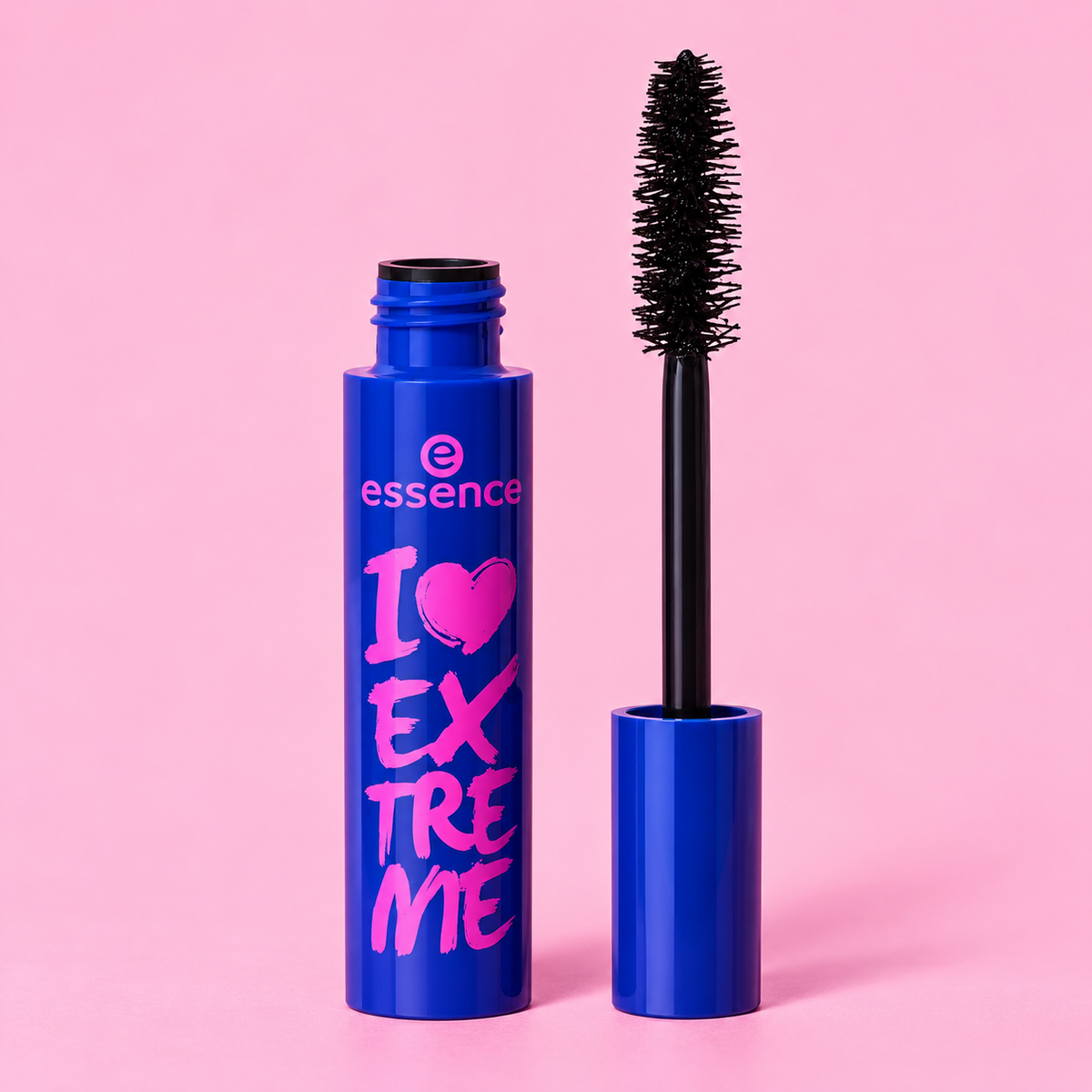 Essence I Love Extreme Volume Waterproof Mascara