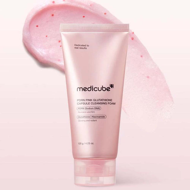 MEDICUBE PDRN PINK GLUTATHIONE CAPSULE CLEANSING FOAM 120G