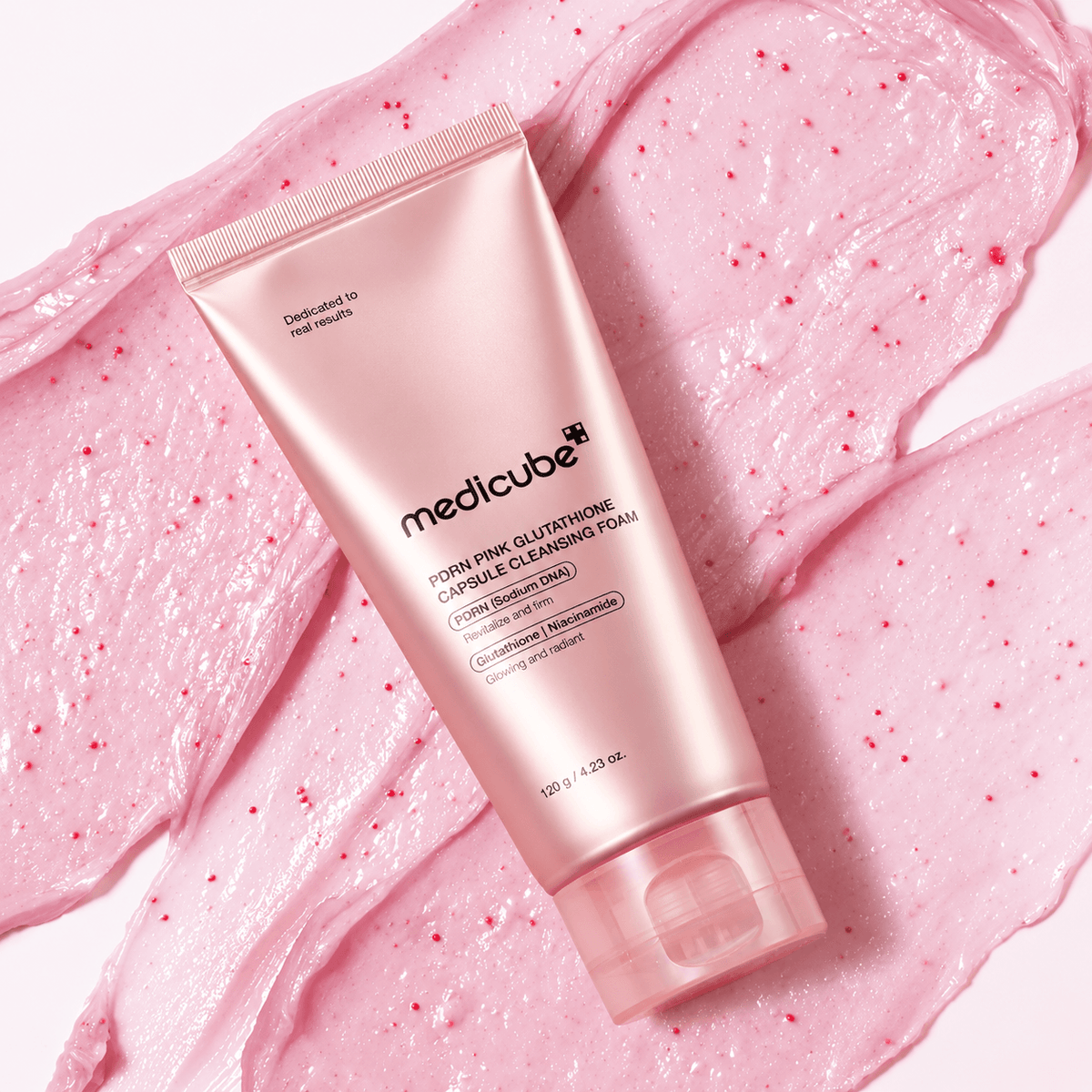 Medicube PDRN Pink Glutathione Capsule Cleansing Foam 120 G | Korean Brightening Face Cleanser for Dullness, Uneven Skin Tone, Pores & Deep Cleansing